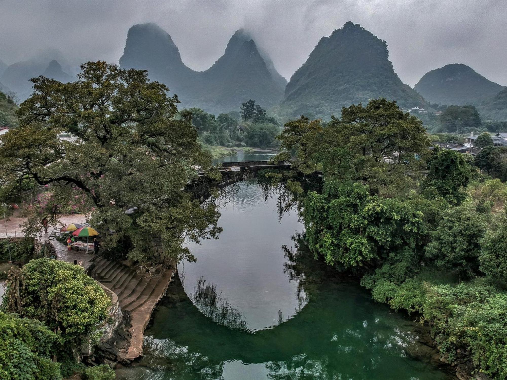 Yangshuo Mountain Retreat Hotel Luaran gambar